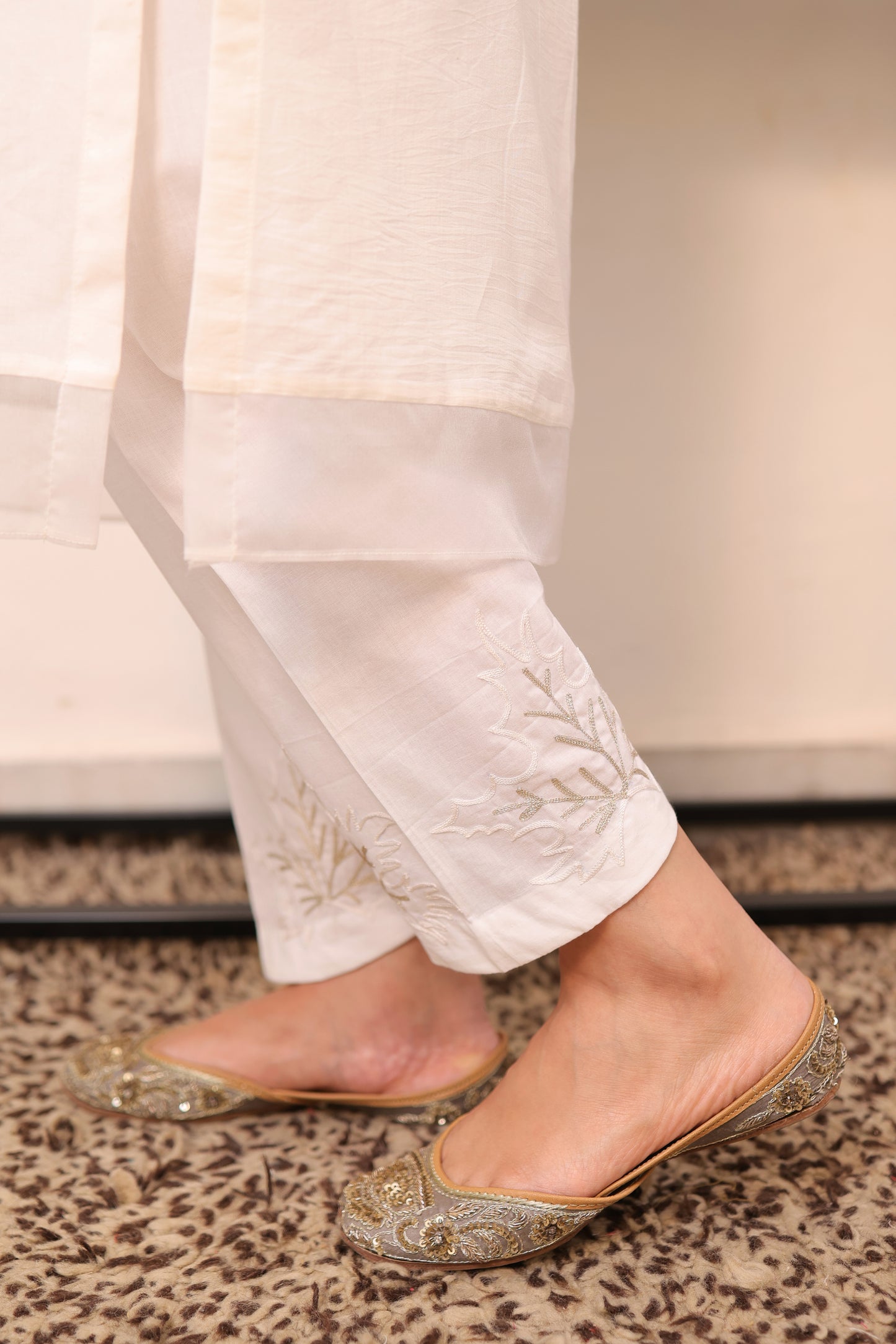 Maple Leaf embroidered Salwar