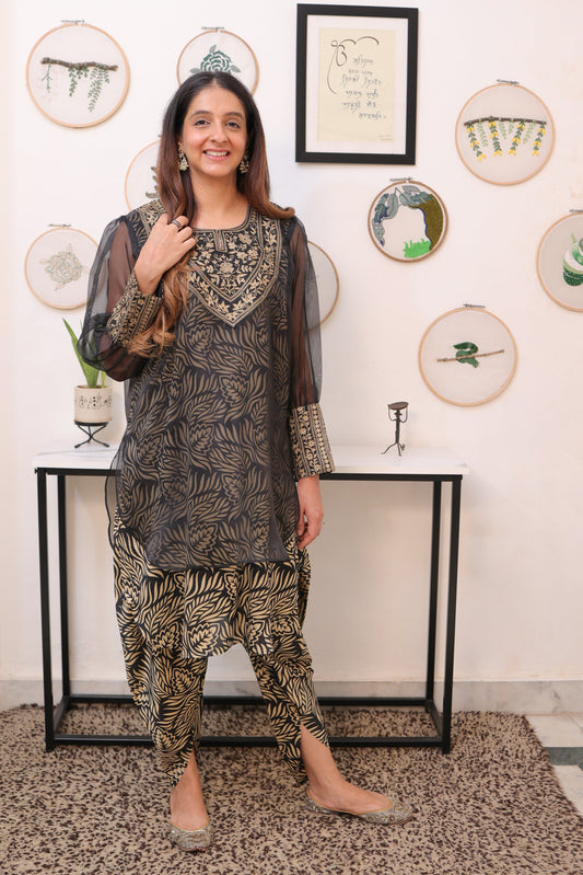 Black organza crepe layered outfit