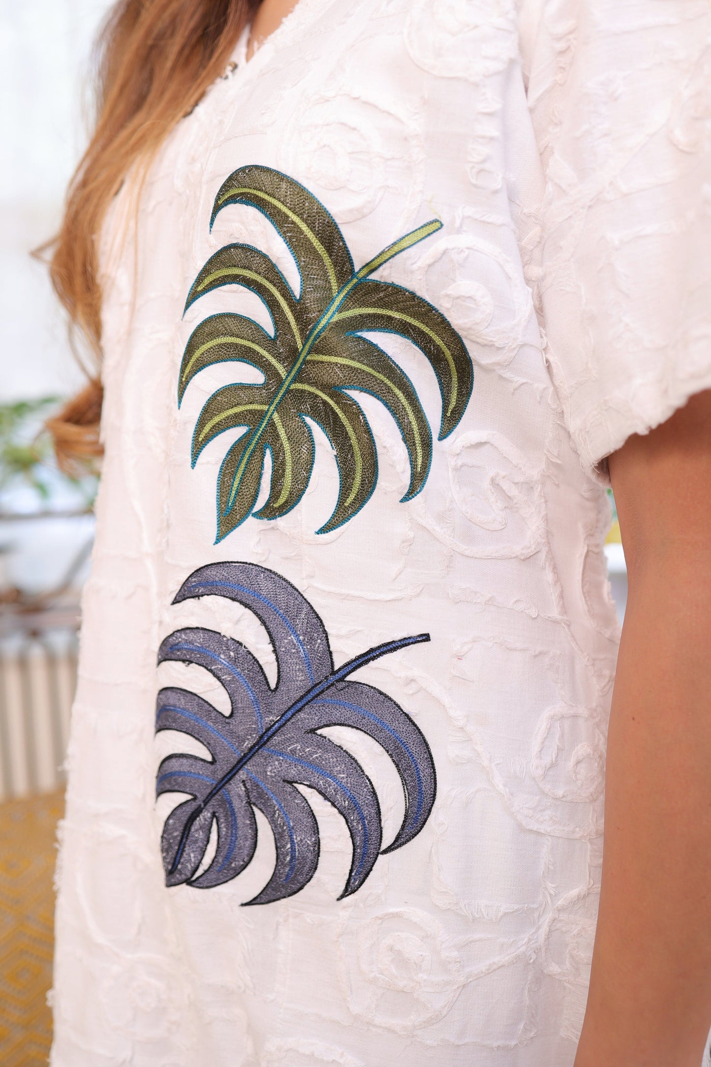 Mosaic leaf embroidery dress