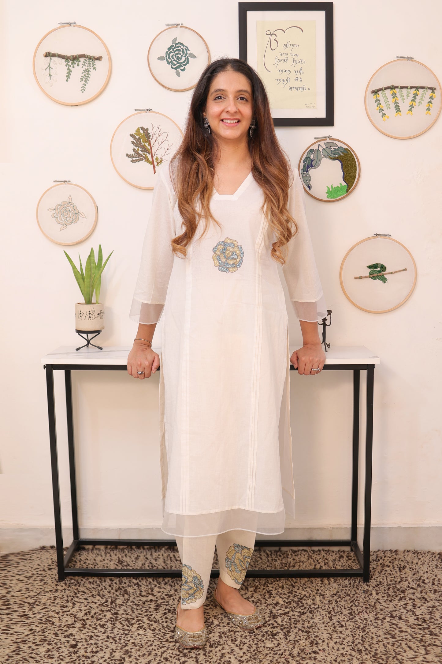 Floral motif embroidered offwhite suit