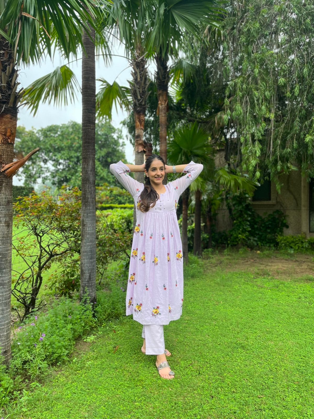 Lilac Butti Kurta with Pants