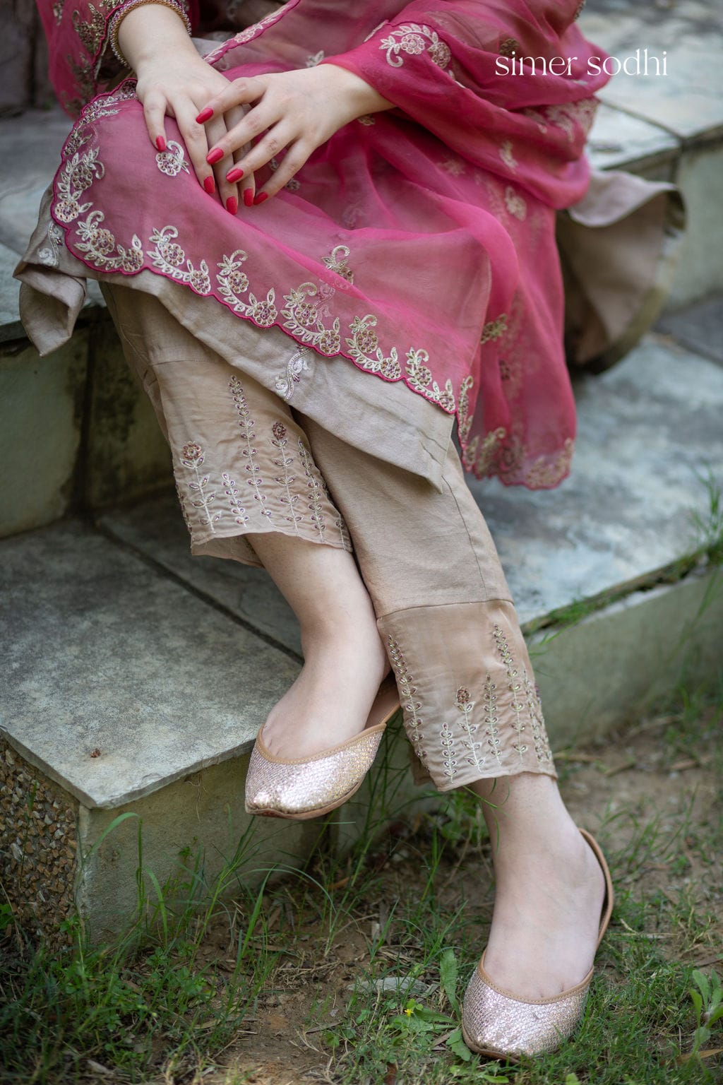 Beige Chanderi Suit with hot pink organza dupatta
